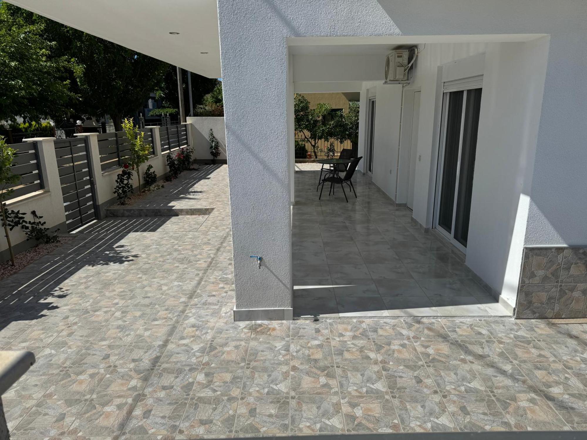 Adoniss Apartmentss Dioniszíu-part Kültér fotó